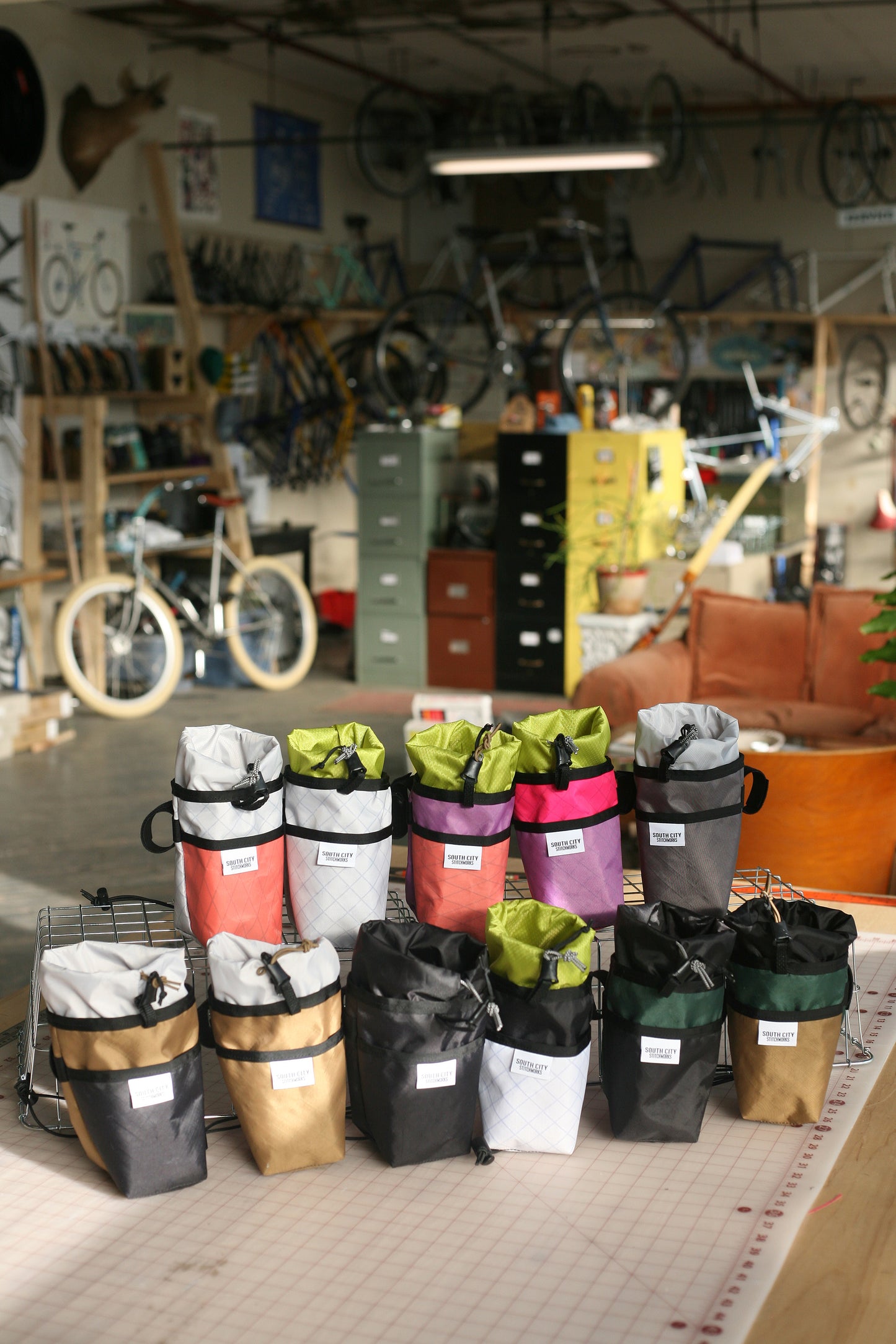 Built-to-Order: Big Lebarski Feed Bag