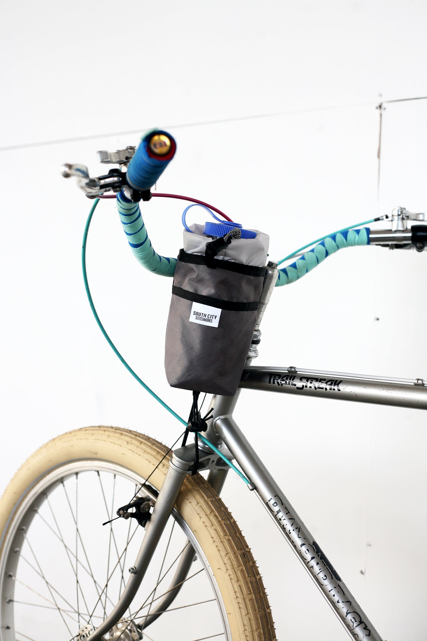 Built-to-Order: Big Lebarski Feed Bag