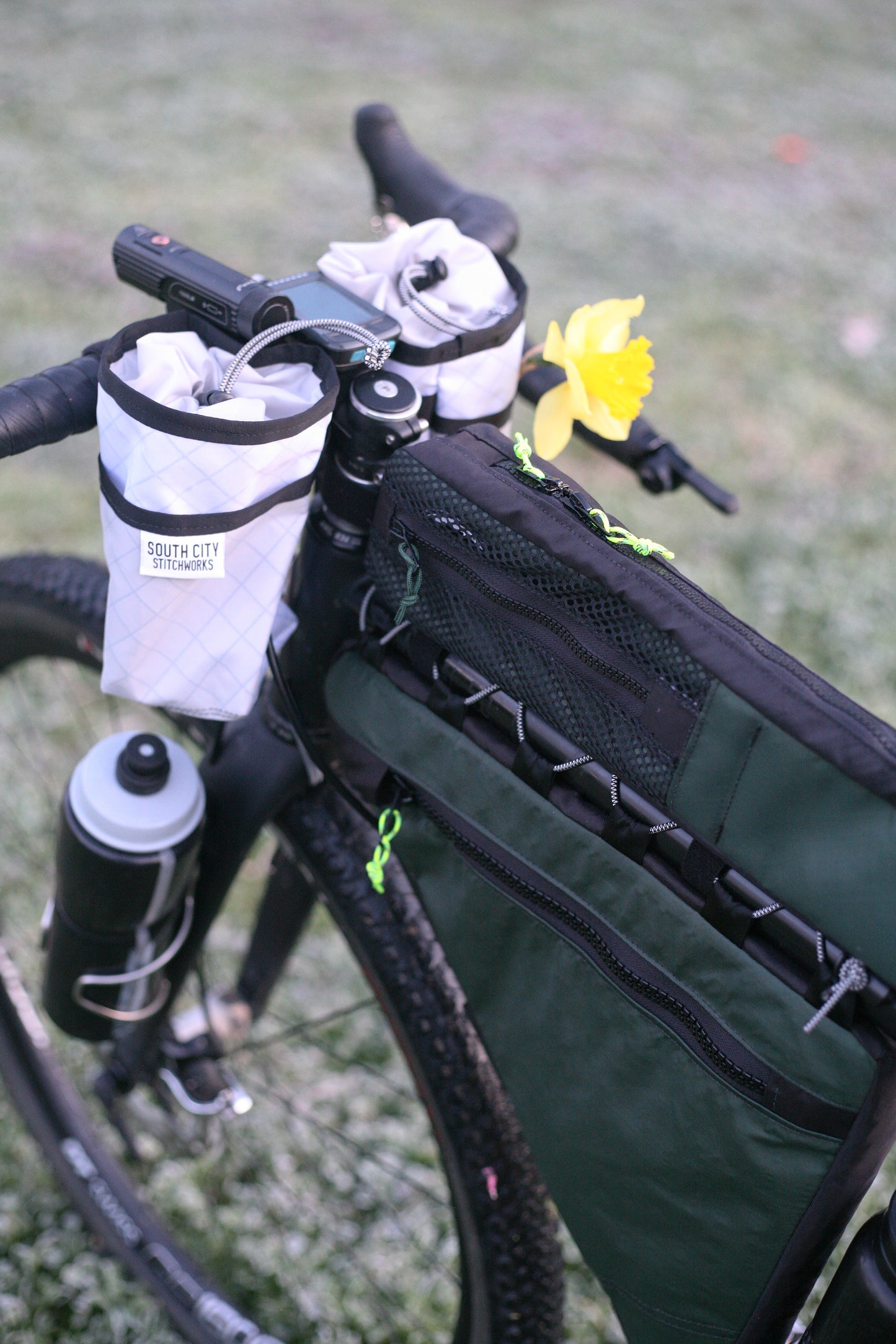 Built-to-Order: Big Lebarski Feed Bag